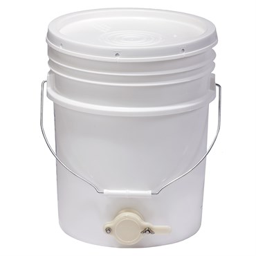 Miller 5 Gallon Plastic Bucket