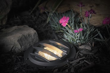 Moonrays Black Metal Well Light