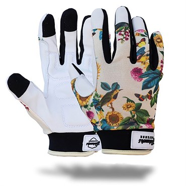 Farmers Defense Gloves Medium Garden Flower