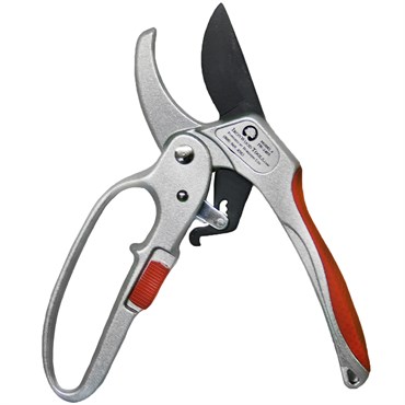 Ironwood Heavy Duty Ratchet Pruner
