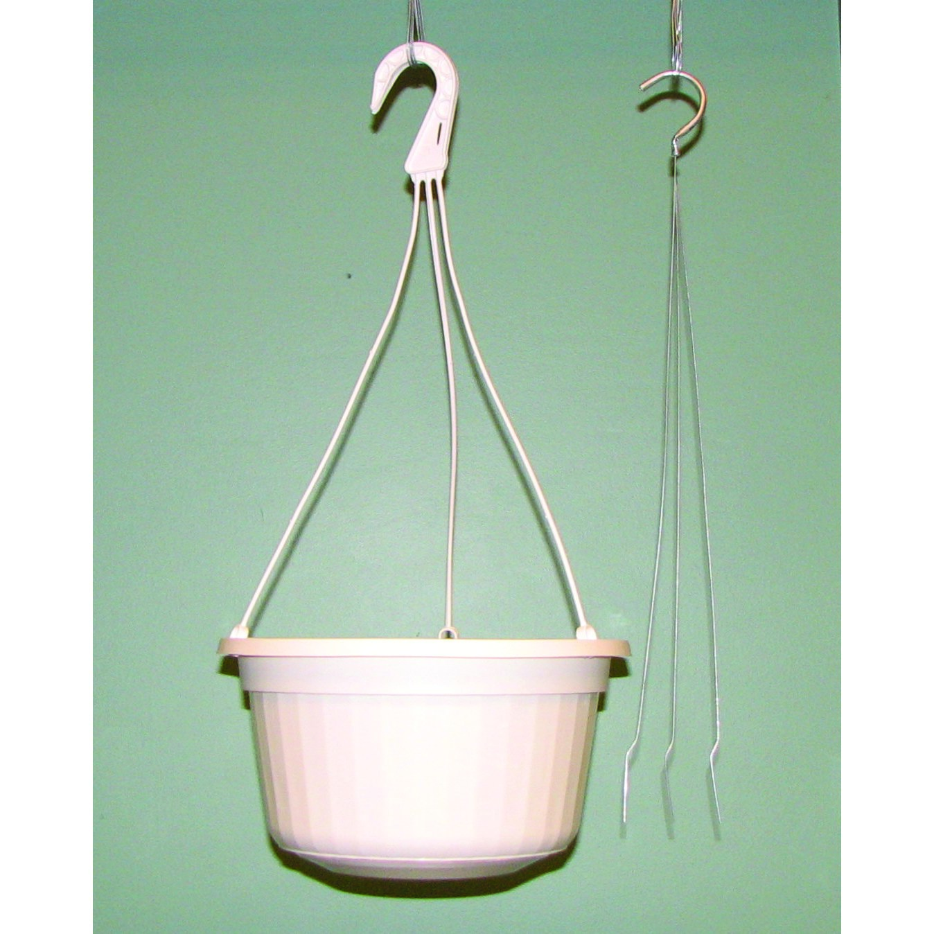 BLD 10" POP White Hanging Basket with Wire Hanger — Case of 50