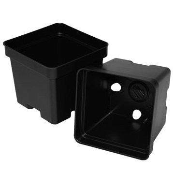 T. O. Plastics 04.50 Sq Pot Square Vacuum Traditional 450 Black 700076C — Single Unit