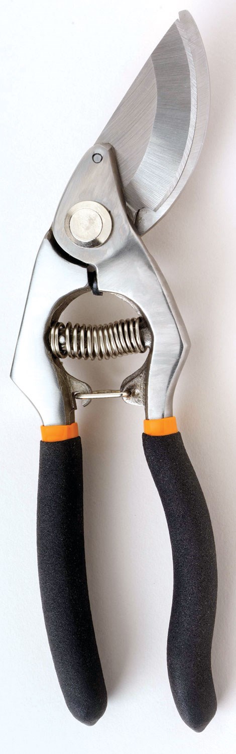 Fiskars IGC Line Forged Bypass Pruner — priced per each; minimum 10; multiples of 10