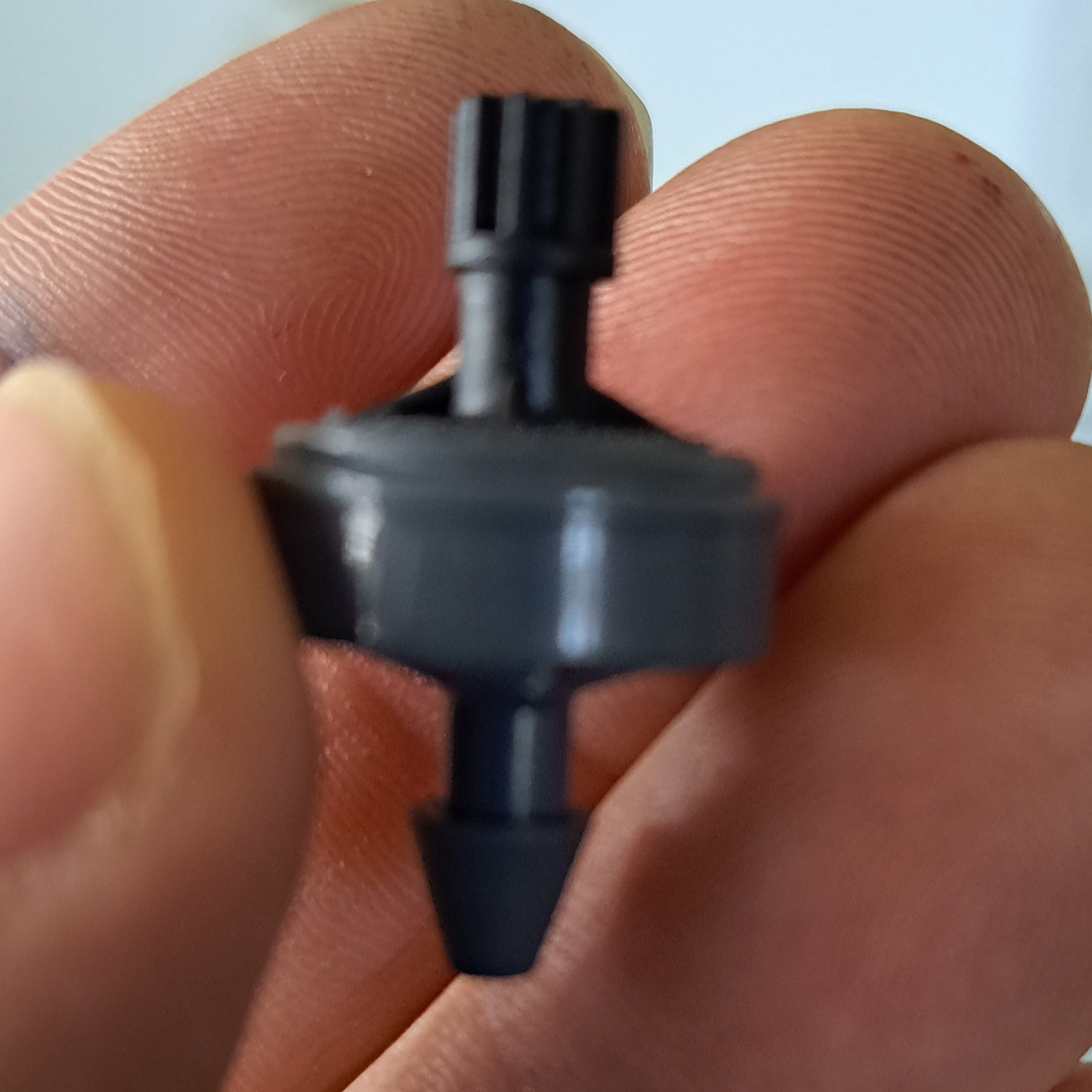 Netafim 1gph Grey Woodpecker Jr PCNL Dripper Nipple Outlet 10.2psi 100/Bag — 1 Bag