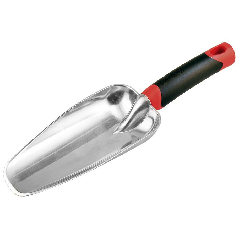 Radius Garden DIG Red Scooper — priced per each; minimum 12; multiples of 12