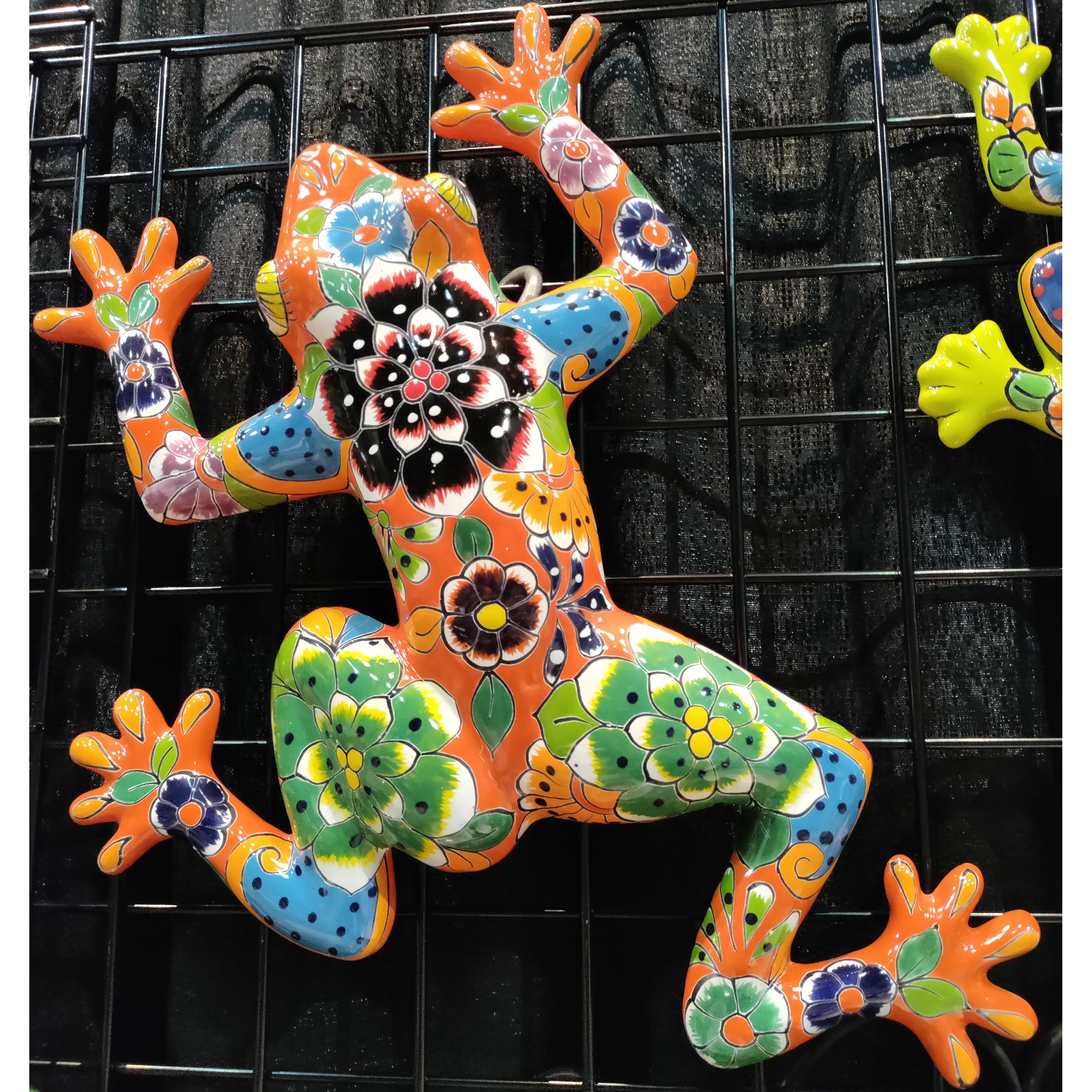 Talavera 22"L x 16"W Frog Hanger XL